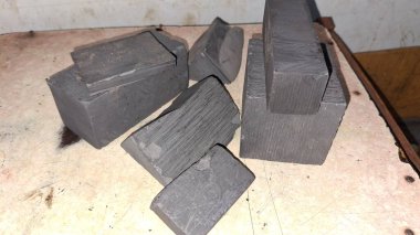 Bir sürü farklı tuğla türü var.