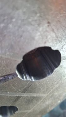 Masadaki metal plaka.