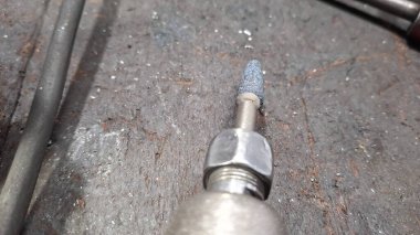 Metal bir boruya yakın çekim