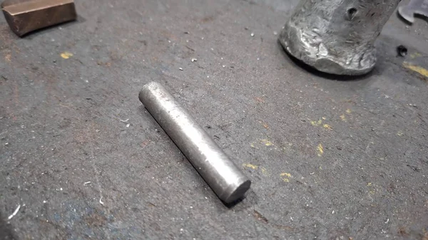 Endüstriyel Nesneler Çiğ Demir Makineler Plastik Parçalar Küf Öldür