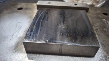 Endüstriyel Nesneler Çiğ Demir Makineler Plastik Parçalar Küf Öldür