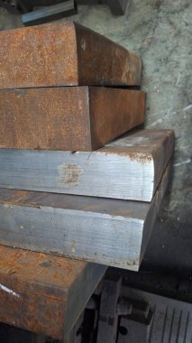 Endüstriyel Nesneler Çiğ Demir Makineler Plastik Parçalar Küf Öldür