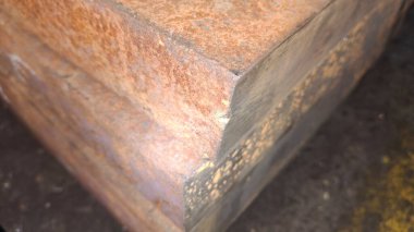 Bir sürü farklı boyutlarda paslı metal dokusu var.