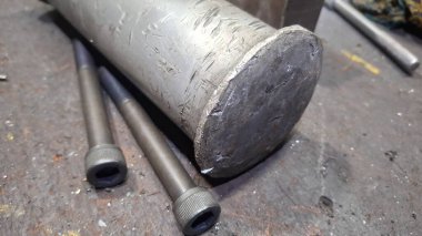 Endüstriyel Nesneler Çiğ Demir Makineler Plastik Parçalar Küf Öldür