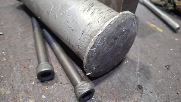 Endüstriyel Nesneler Çiğ Demir Makineler Plastik Parçalar Küf Öldür