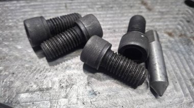 Endüstriyel Nesneler Çiğ Demir Makineler Plastik Parçalar Küf Öldür