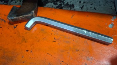 Endüstriyel Nesneler Çiğ Demir Makineler Plastik Parçalar Küf Öldür