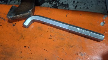 Endüstriyel Nesneler Çiğ Demir Makineler Plastik Parçalar Küf Öldür