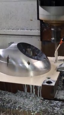 kesim için bir makine görüntüsü