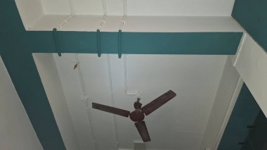 Modern apartman dairesinin içinde.