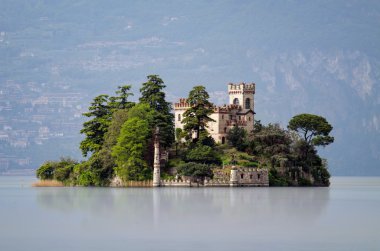 Iseo üzerinde Isoletta