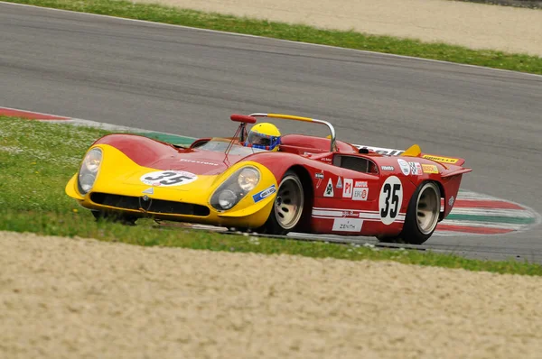 Mugello Historic Classic Aprile 2014 Alfa Romeo T33 1969 Guidata — Foto Stock