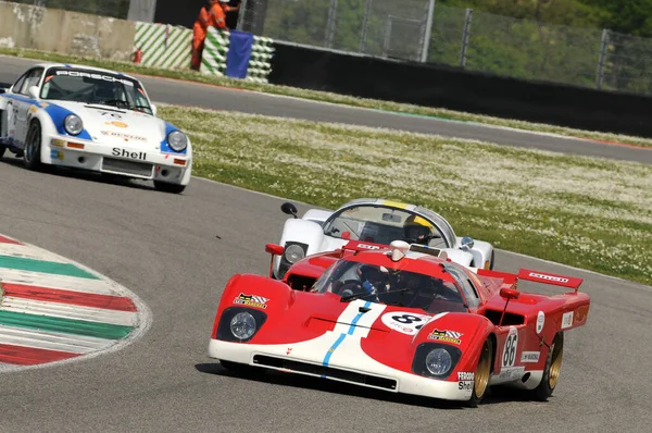 Mugello Tarihi Klasik 25 Nisan 2014 - FERRARI 512 M - 1971 Steven READ ve David FRANKLIN tarafından Mugello Pisti, İtalya 'da yapılan tatbikat sırasında kullanıldı.