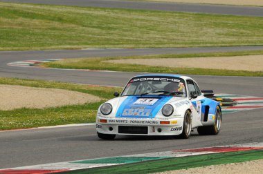 Mugello Tarihi Klasiği - 25 Nisan 2014 - PORSCHE 911 RSR - 1976 Laurent LALMAND tarafından Mugello Pisti, İtalya.