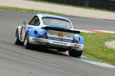 Mugello Tarihi Klasiği - 25 Nisan 2014 - PORSCHE 911 RSR - 1976 Laurent LALMAND tarafından Mugello Pisti, İtalya.