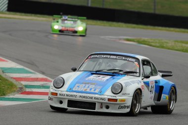 Mugello Tarihi Klasiği - 25 Nisan 2014 - PORSCHE 911 RSR - 1976 Laurent LALMAND tarafından Mugello Pisti, İtalya.