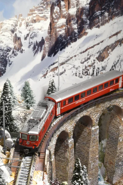 Firenze Italia Ottobre 2020 Ferrovia Modello Con Treno Svizzero Bernina — Foto Stock