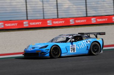 Mugello Pisti, İtalya - 15 Temmuz 2017: CORVETTE Z06 GT3 PRORA Ekibi Del Castello Roberto - Colajanni Mario, Campionato Italiano GT Mugello Pisti.