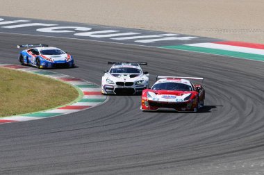 Mugello Pisti, İtalya - 15 Temmuz 2017: Ferrari 488 GT3 Scuderia BAL Cheever III Edward - MALUCELLI Matteo, Campionato Italiano GT Mugello Circuit.