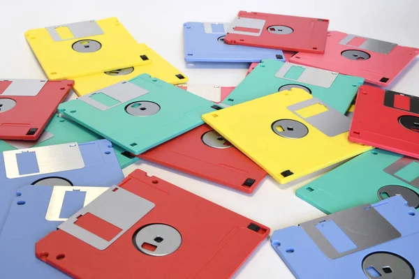 Vecchi Dischetti Floppy Isolati Bianco — Foto Stock