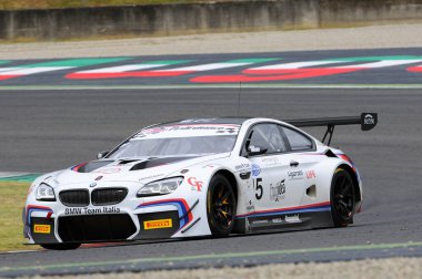 Mugello Pisti - 17 Temmuz 2016: BMW M6 GT3 - BMW Italia Team 'den Süper GT3 Sınıfı, A Cerqui ve S. Comandini, Campionato Italiano GT Mugello Circuit, İtalya.
