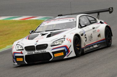 Mugello Pisti - 17 Temmuz 2016: BMW M6 GT3 - BMW Italia Team 'den Süper GT3 Sınıfı, A Cerqui ve S. Comandini, Campionato Italiano GT Mugello Circuit, İtalya.