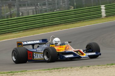 Imola, 6 Haziran 2012: İtalya 'da Imola Classic 2012 uygulaması sırasında klasik F1 Car 1979 Shadow DN9 ex Jan Lammers üzerinde bilinmeyen koşu.