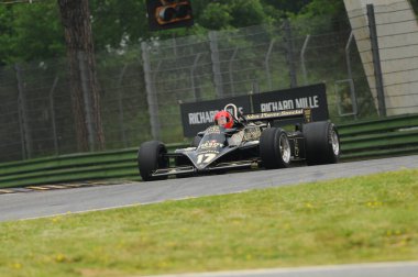 Imola, 6 Haziran 2012: Classic F1 Car 1982, Elio De Angelis - Nigel Mansell, Imola Classic 2012, Imola Circuit, İtalya.