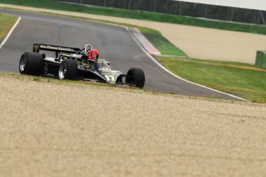 Imola, 6 Haziran 2012: Classic F1 Car 1982, Elio De Angelis - Nigel Mansell, Imola Classic 2012, Imola Circuit, İtalya.