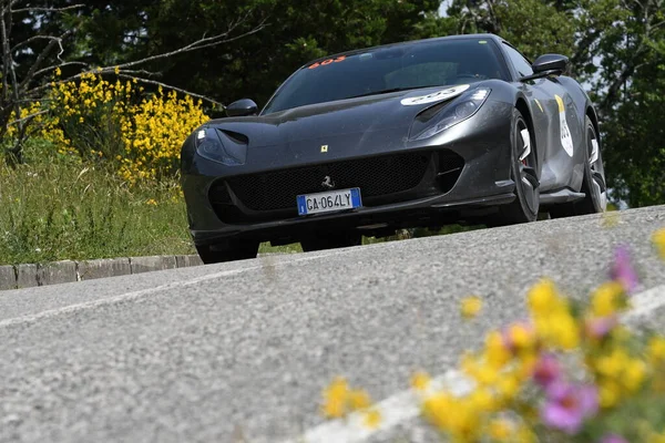 Panzano Chianti Italia Junio 2021 Unknown Drives Ferrari 812 Superfast —  Fotos de Stock