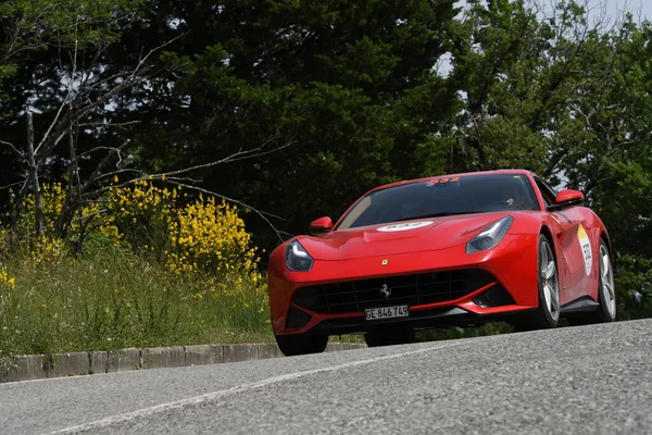 Panzano Chianti Italia Junio 2021 Unknown Drives Ferrari F12 Berlinetta —  Fotos de Stock