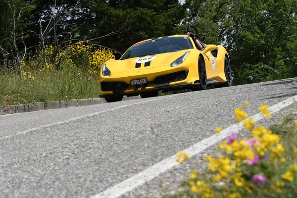 Panzano Chianti Italia Junio 2021 Unknown Drives Ferrari 488 Pista —  Fotos de Stock