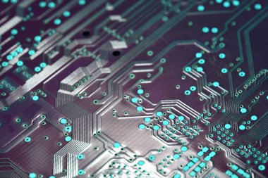 Elektronik bileşenlerin, elektronik panoların yakın plan görüntüleri.