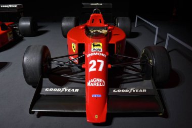 Scarperia, İtalya - 24 Ekim 2025: Ferrari 640 veya F189 ex Nigel Mansell ve Gerhard Berger, İtalya 'daki Mugello Pisti' nde düzenlenen Ferrari Dünya Finalleri sırasında sergilenmektedir..