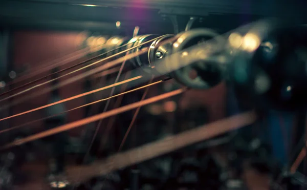 Konveyör kemerleri ve yayınlar portre