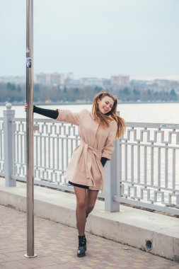 bir yürüyüş güzel kızlar