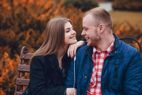 Pareja enamorada —  Fotos de Stock