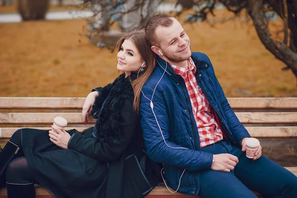 Pareja enamorada —  Fotos de Stock