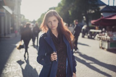 Bayan için bir yürüyüş