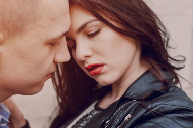 Şehirlerde aşıklar