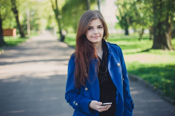 Lady for a walk — Stock Photo, Image