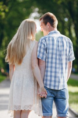 Birbirine aşık çift