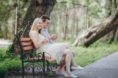 Birbirine aşık çift