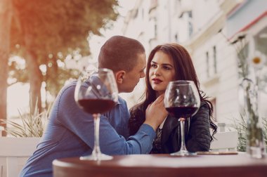 Şehirlerde aşıklar