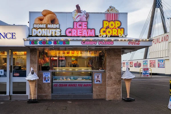 Southport, İngiltere, 24 Ocak 2026: Üzerinde 