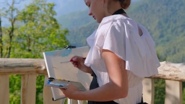 Sketching at open air, master class of artist — Vídeos de Stock