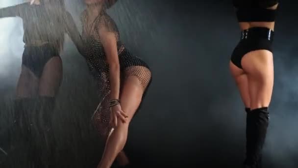 Passionerad och sexig danstrio — Stockvideo