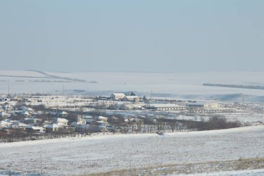 Sabahları şehrin kış manzarası.