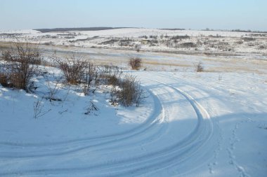 Kırsal, Rusya 'da kış yolu.