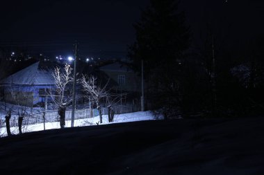 İsrail eyaletinin başkentinin gece manzarası.